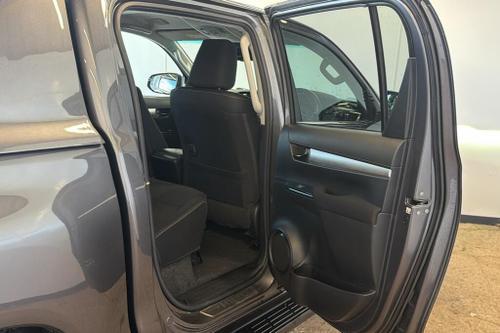Toyota HILUX Photo at-3696b00ae3d4471c88cecad73e23d0d5.jpg