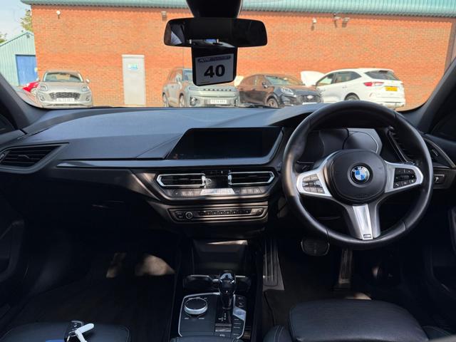 Used BMW 1 Series YB70HVD 10