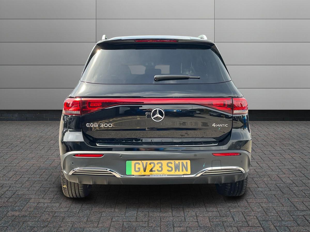 Mercedes-Benz EQB Photo 6