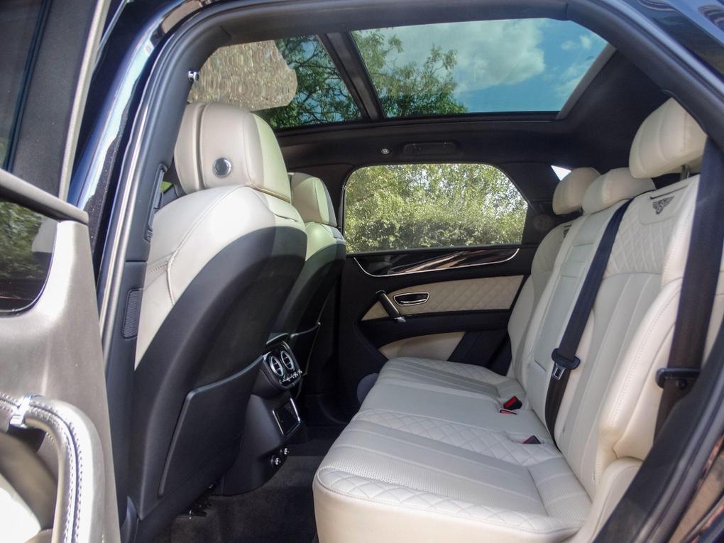 Used Bentley Bentayga Y123CTS 13