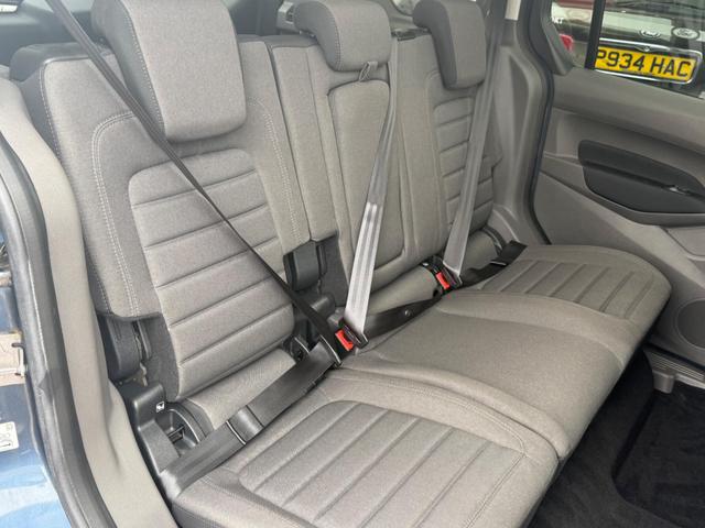 Used Ford Tourneo Connect EX59DRX 18
