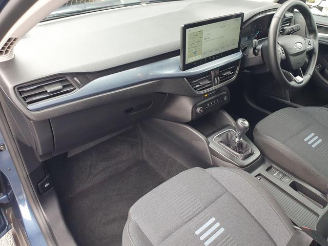 Used Ford Focus YM23KLP 18