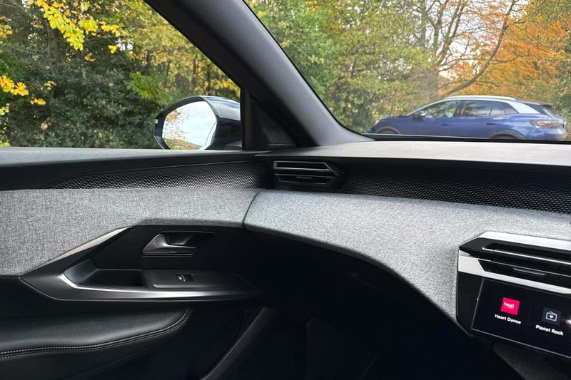 Used Peugeot E-3008 NV24RXT 47