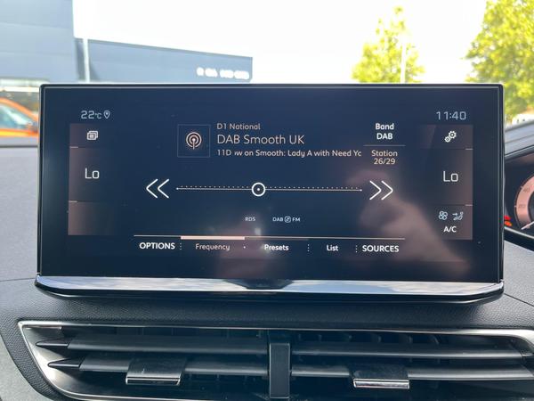 Used Peugeot 3008 LG72KYK 19