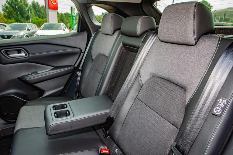 Used Nissan Qashqai OV75FXK 30