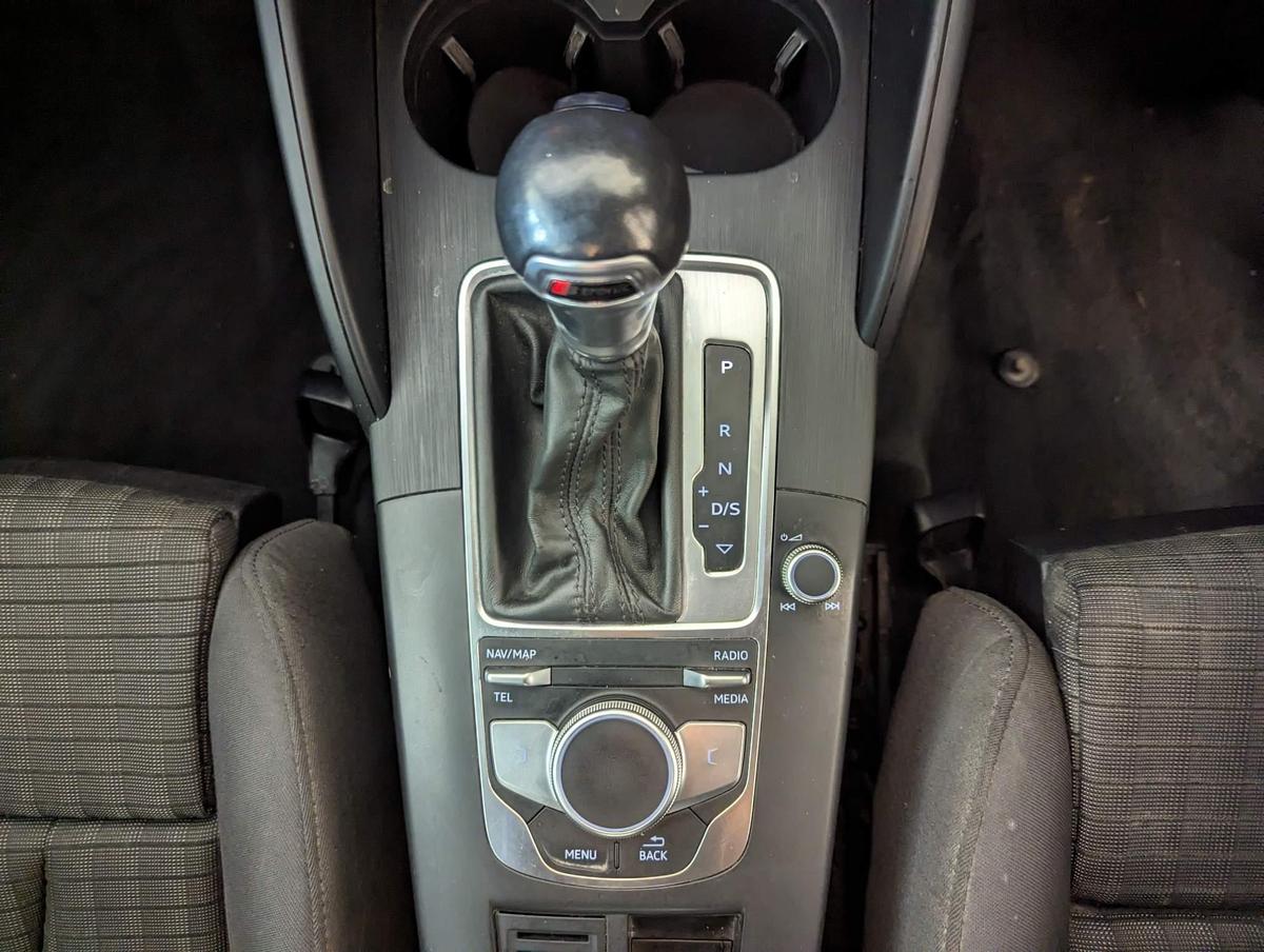 Gear Linkage Adjustment - Audi A3 8V 