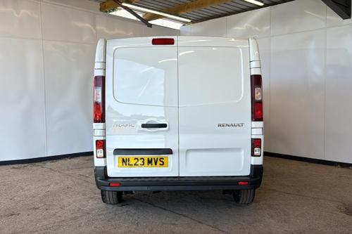 Renault TRAFIC Photo at-377f878263904b2c93a6e19f021da5c6.jpg