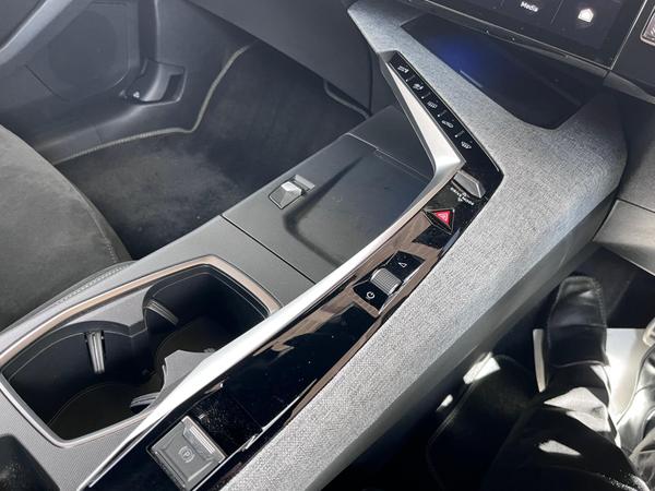 Used Peugeot 3008 BF74ZKA 45