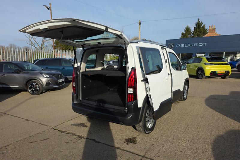 Used Peugeot Rifter LC19XAH 24