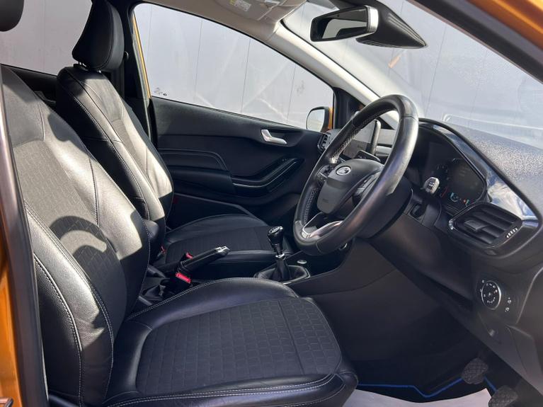 Used Ford Fiesta EN68OWY 12