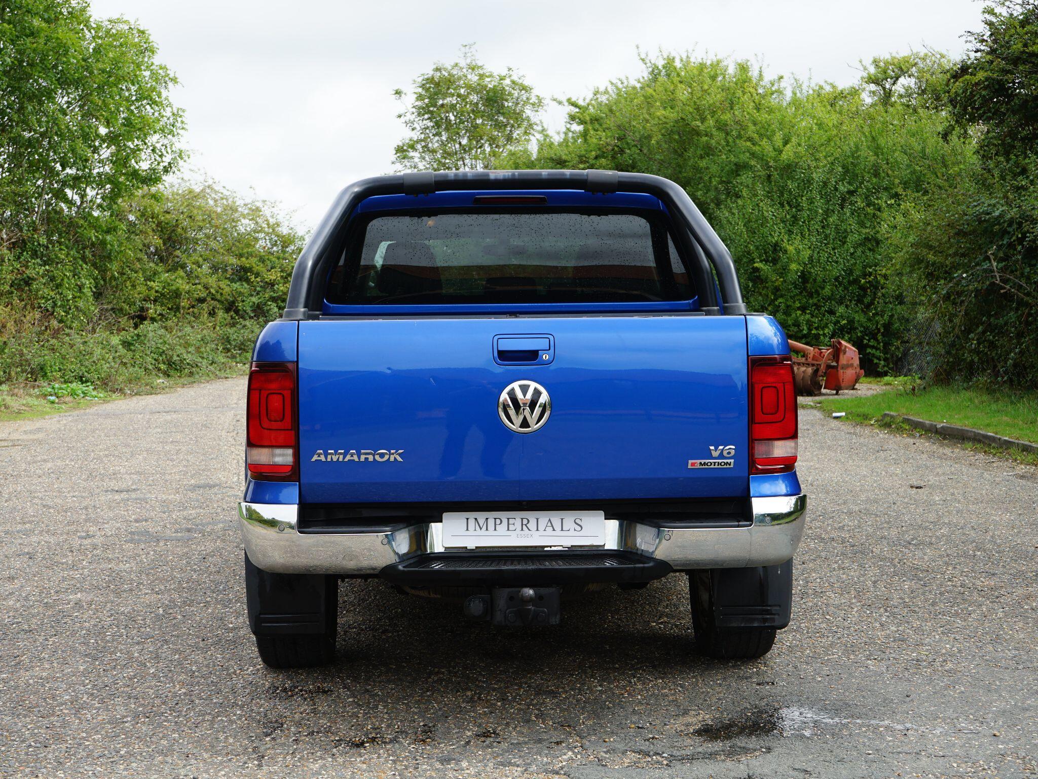 Volkswagen Amarok 3.0 TDI V6 Highline Auto 4Motion Euro 6 (s/s) 4dr — photo 11