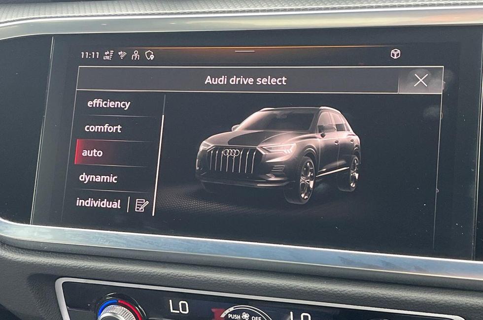 Audi Q3 Photo at-37b764ef554942c080a42d9d9f13da29.jpg