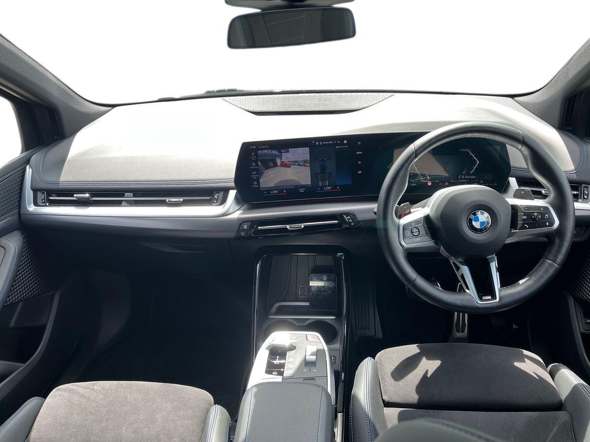 BMW 2 Series Active Tourer Photo 9