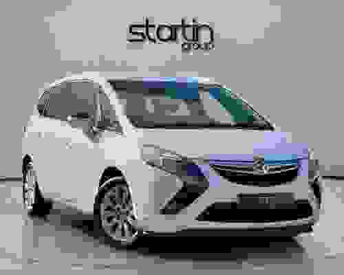 Vauxhall Zafira Tourer 1.4i Turbo Energy Euro 6 5dr White at Startin Group
