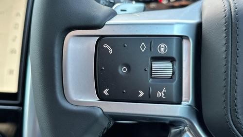 Land Rover Discovery Photo at-37f8448ae33c4538afde592713e6e3e3.jpg