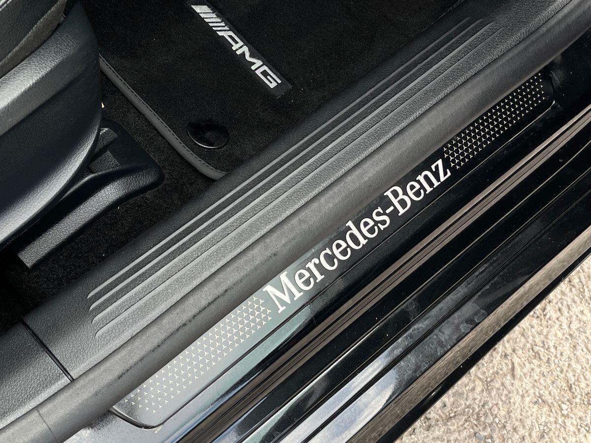 Mercedes-Benz CLA Photo 34