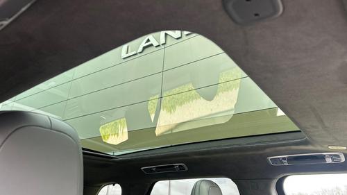 Land Rover Range Rover Sport Photo at-384937f8cb3a491586c60e6a8f7ae50b.jpg