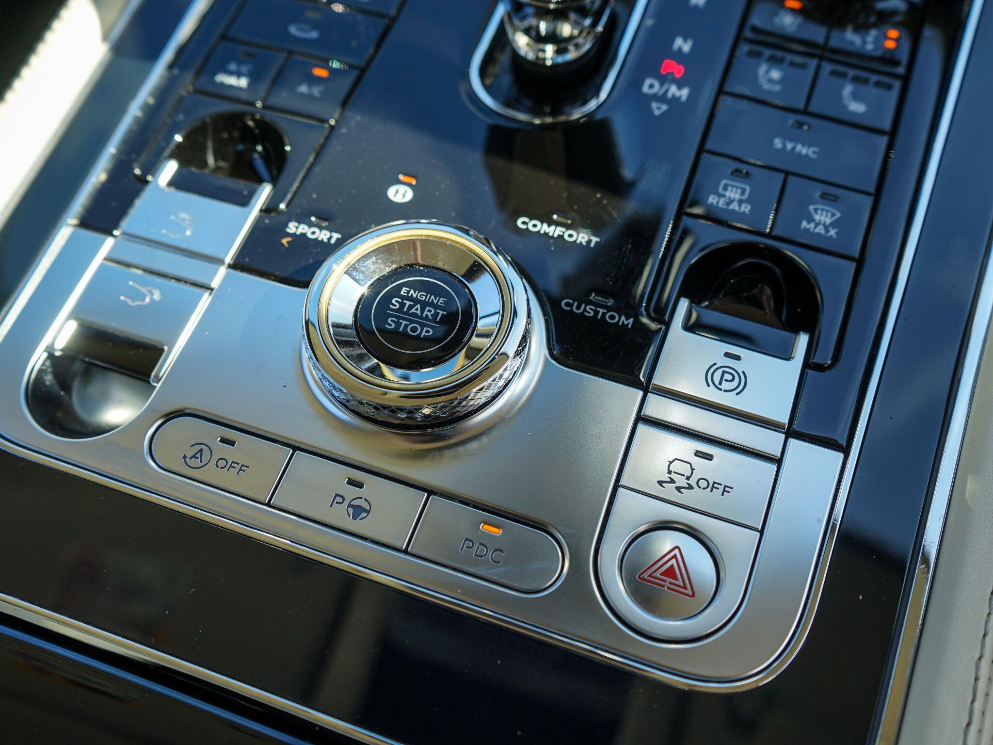 Bentley Continental 4.0 V8 GT Coupe 2dr Petrol Auto 4WD Euro 6 (s/s) (550 ps) — photo 34