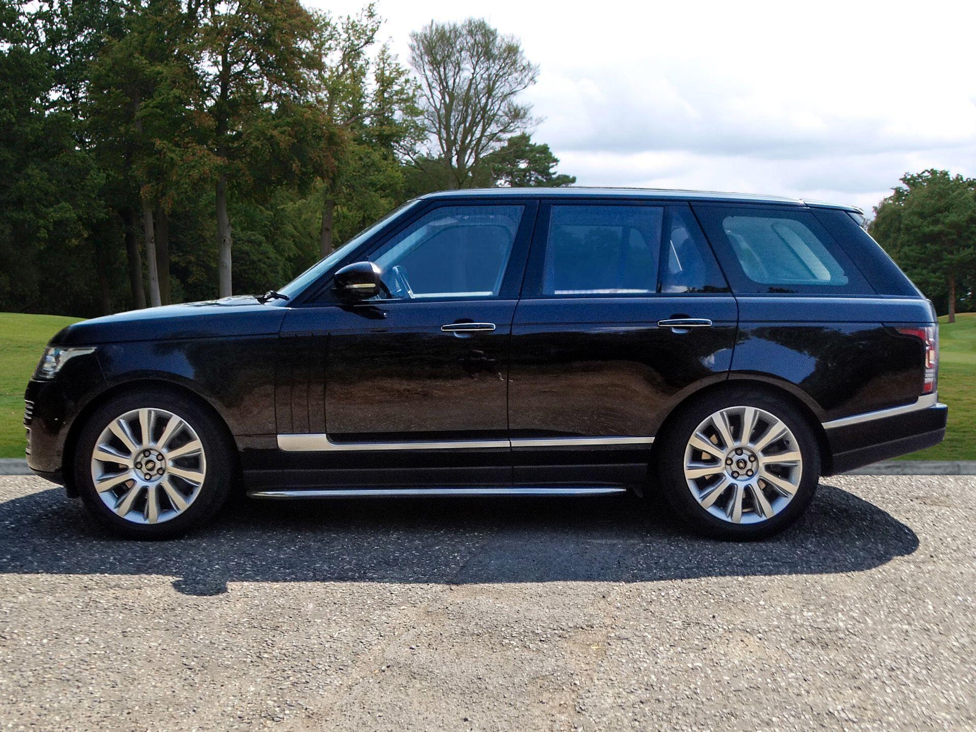 Land Rover Range Rover 4.4 SD V8 Vogue SE Auto 4WD Euro 5 5dr — photo 2