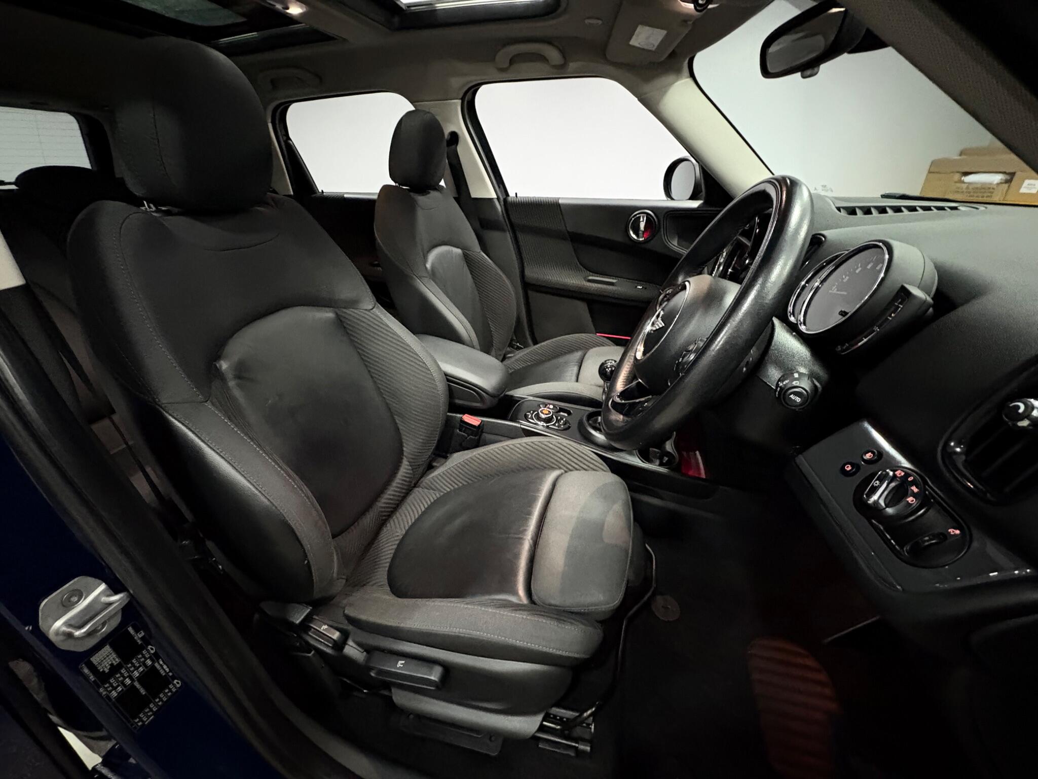 2017 Mini Countryman thumbnail 12