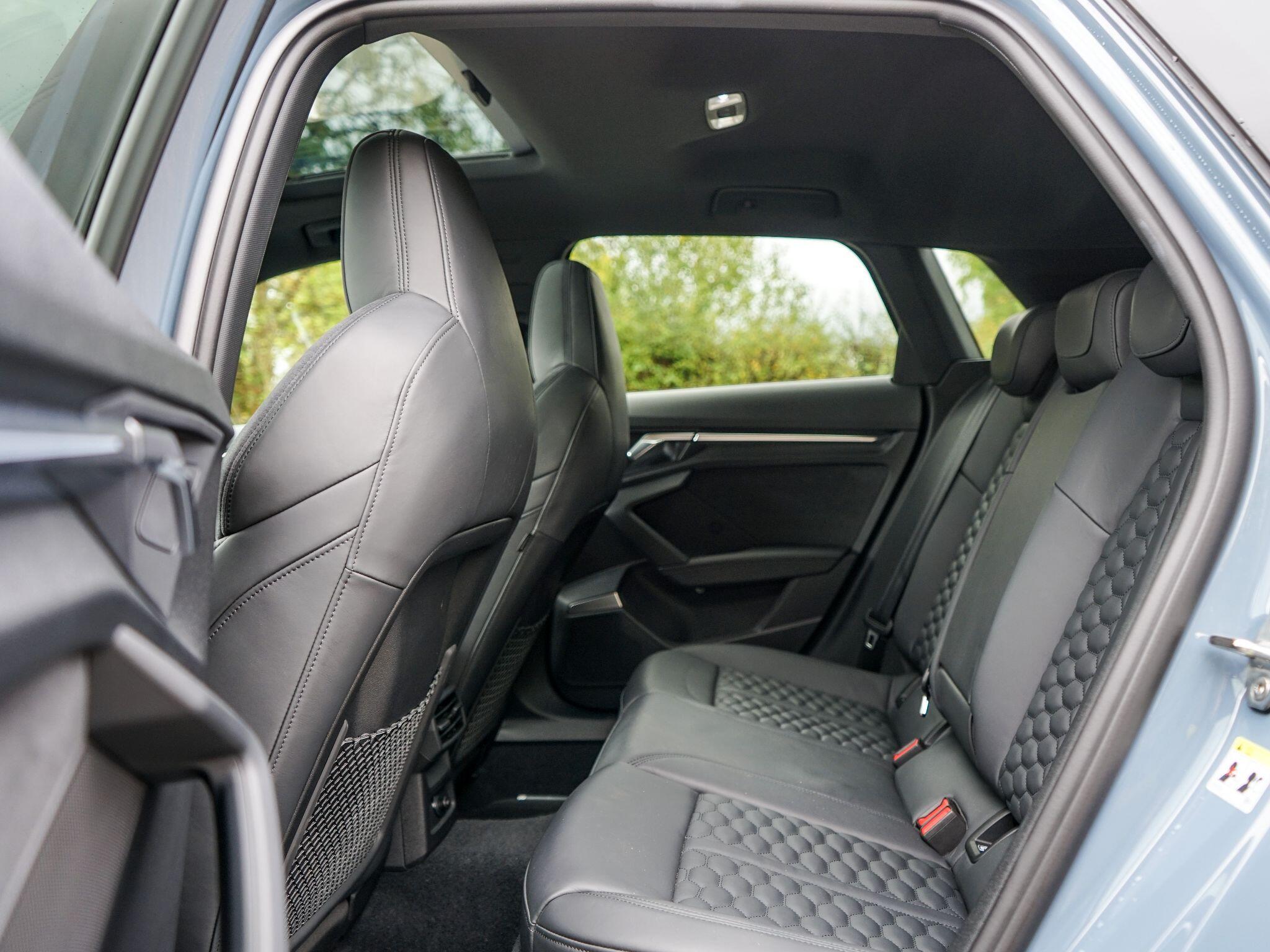 Audi RS3 2.5 TFSI Vorsprung Sportback S Tronic quattro Euro 6 (s/s) 5dr — photo 16