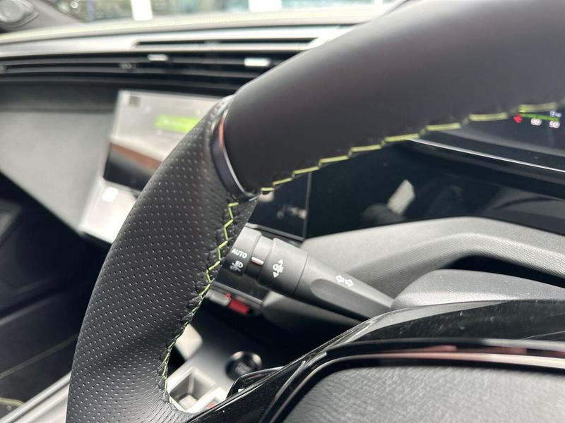 Used Peugeot 408 202605152415496 23