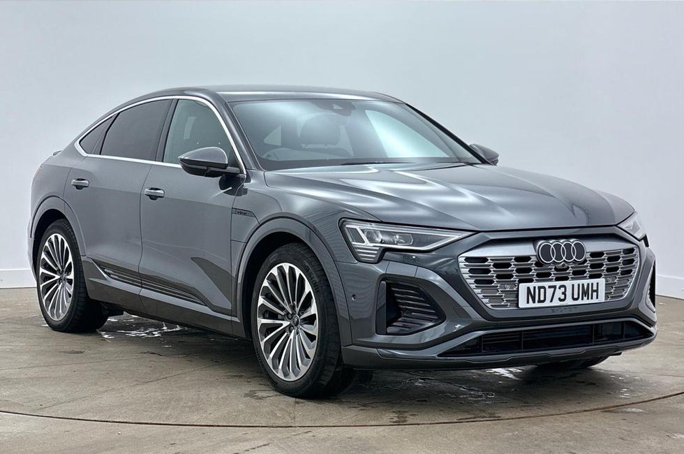 Audi Q8 Photo at-38f9f76e7cc140b0b458138dd746ab81.jpg