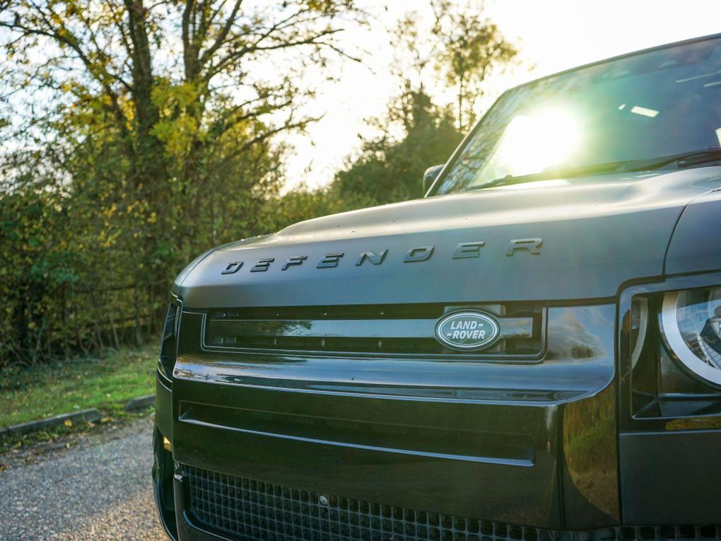 Used Land Rover Defender 90 EN21VHW 9
