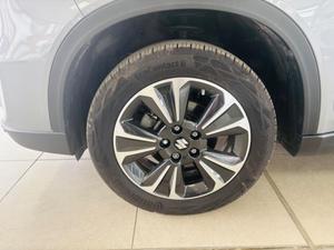 Suzuki Vitara Photo 14