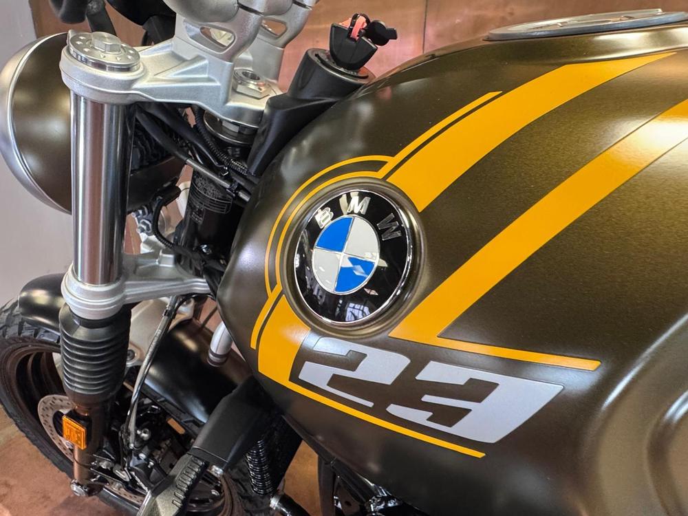 BMW R nineT Scrambler Photo at-3949c5c606e6445eb3bafb179e593304.jpg