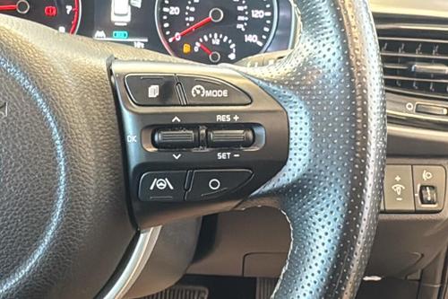 Kia STONIC Photo at-398db36bf4194c4bb1c0d8094d833c69.jpg