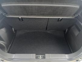 Suzuki SWIFT Photo 13