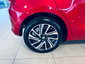 Suzuki Swift Photo 22