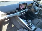 Audi A4 Avant Photo 1