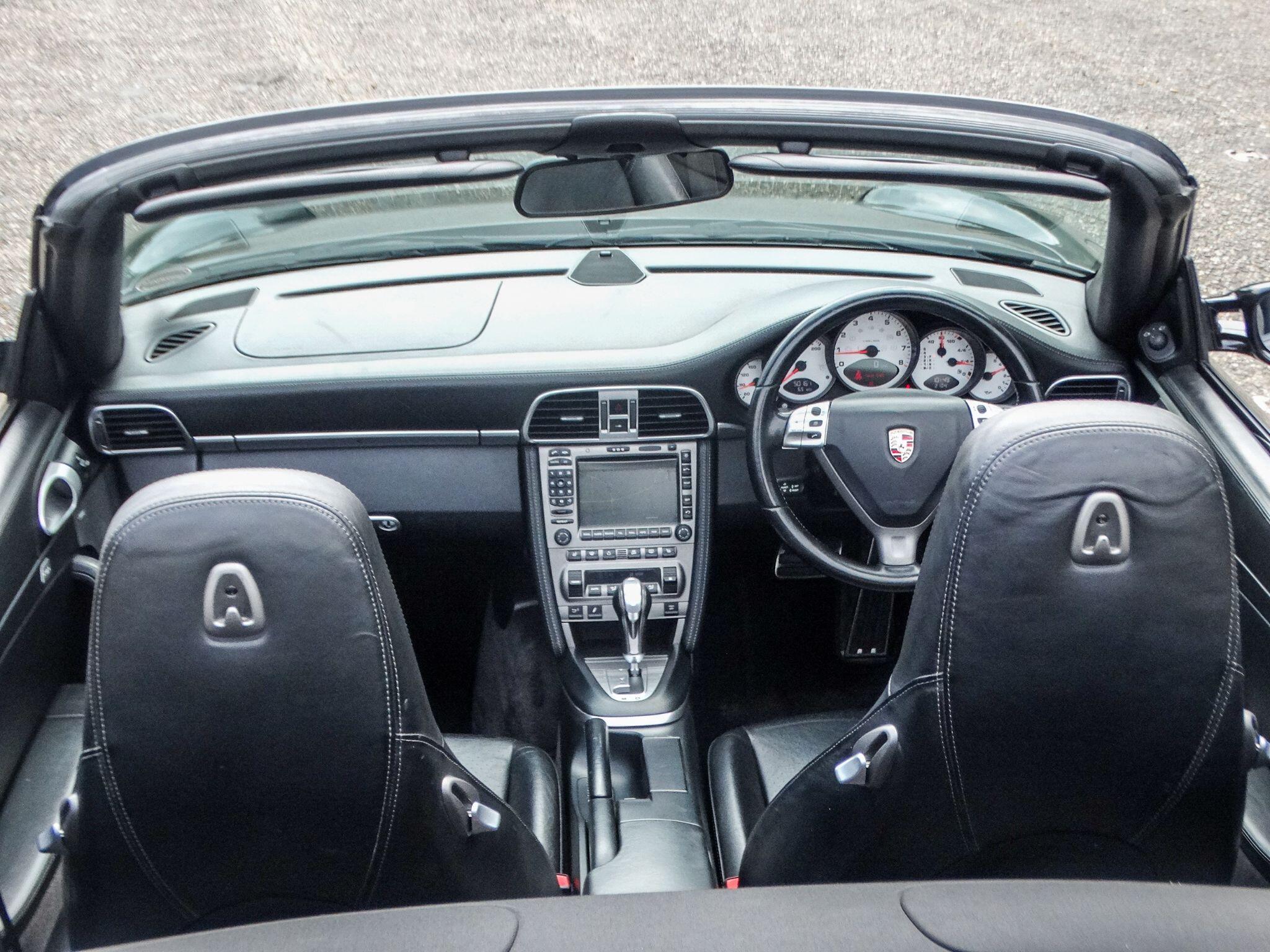 Porsche 911 3.8 997 Carrera 4S Cabriolet 2dr Petrol Tiptronic S AWD (286 g/km, 350 bhp) — photo 17