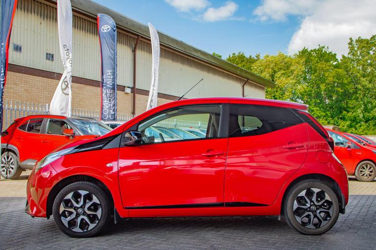 Used Toyota AYGO WJ69WJU 10