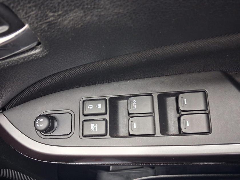 Suzuki Vitara Photo at-399eaaeea5954ea78c22cfcedc5e34db.jpg