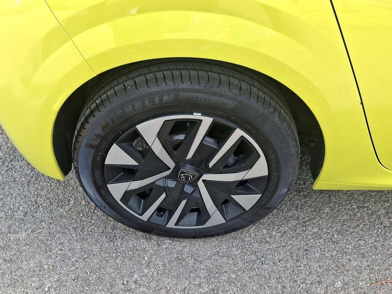Used Peugeot 208 NX26UAO 36