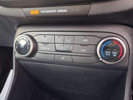 Ford Fiesta Photo 24