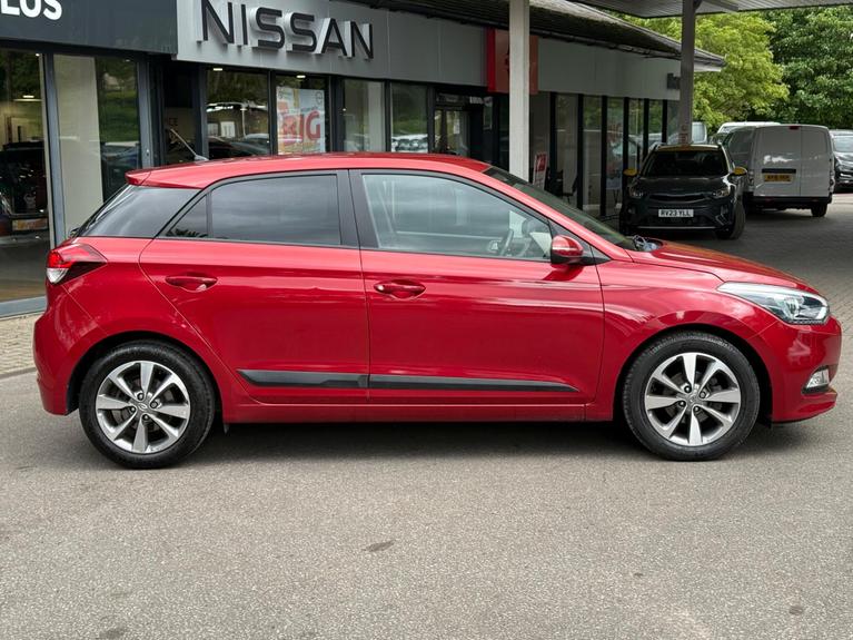Used Hyundai i20 RO16YCB 7