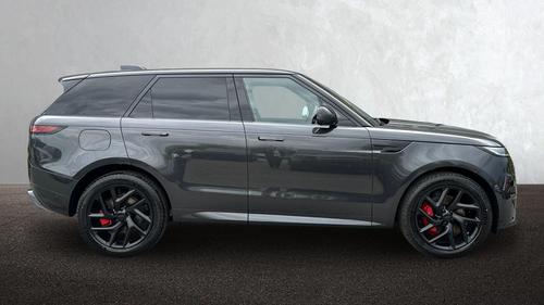 Land Rover Range Rover Sport Photo at-3a1d0c0b89f04f09b3194c5f6eec0577.jpg