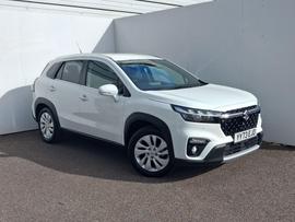 Suzuki S-Cross Photo 0