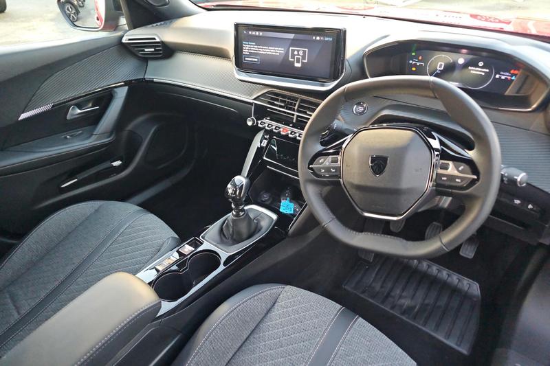 Used Peugeot 2008 SD74FRU 18