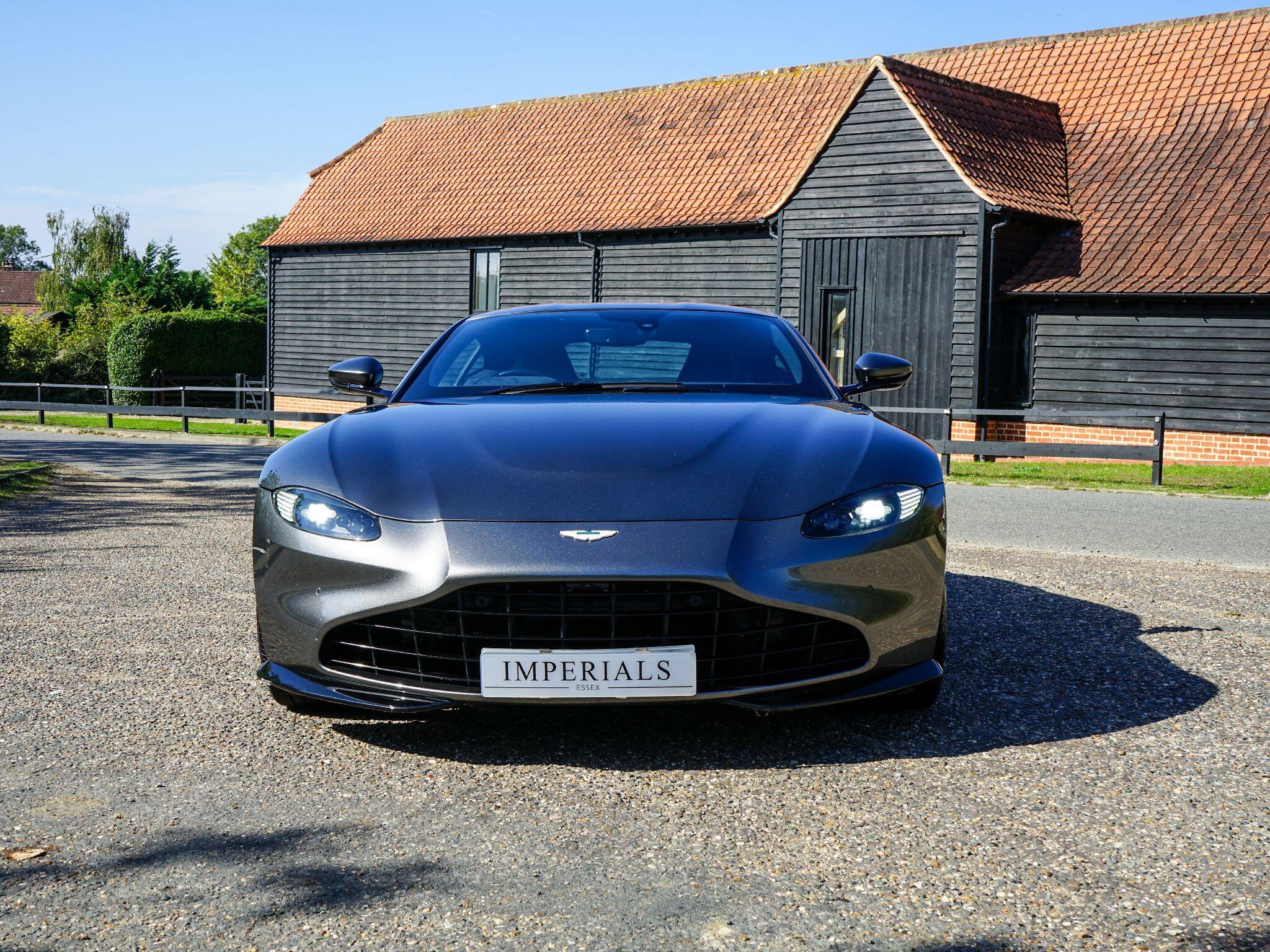 Aston Martin Vantage 4.0 V8 Auto Euro 6 2dr — photo 10