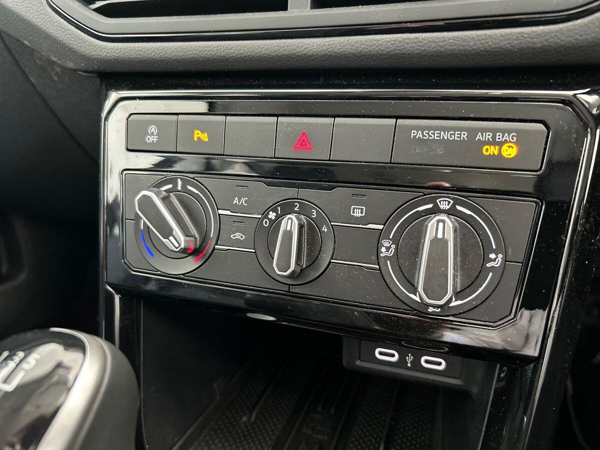 Volkswagen T-cross Photo at-3a75000fc156422794e6f67cf4d9c6f2.jpg