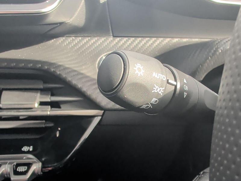 Used Peugeot 2008 202508025067558 19
