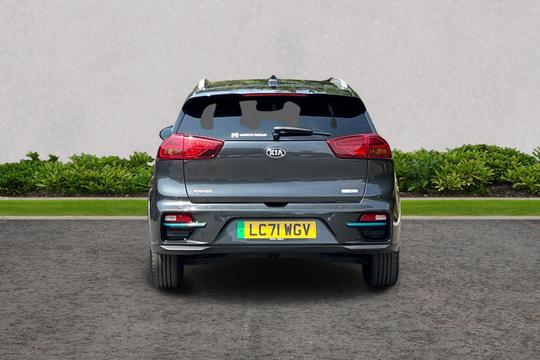 Kia Niro Photo at-3a9990ef66204b9c9a7cf11117d3d2b3.jpg