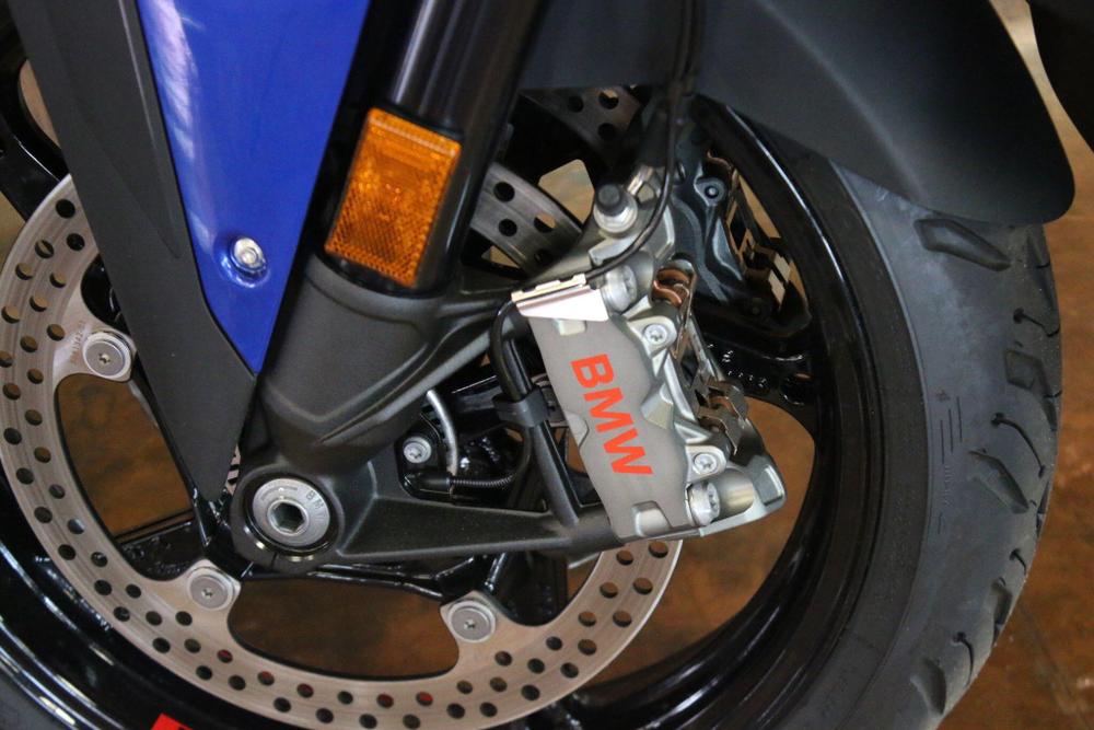 BMW R 1300 RT Photo at-3ac61487fa6b4c588969540a9529212c.jpg