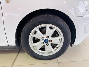 Ford Transit Connect Photo 8