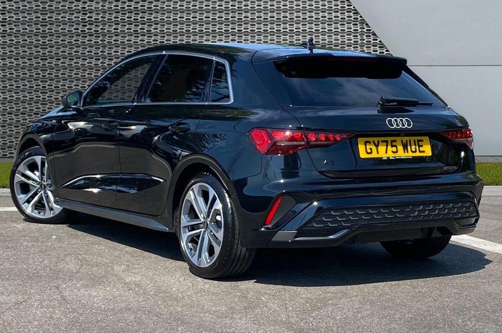 Audi A3 Photo at-3aebd2c96882448385a4e25dc1e71ebe.jpg